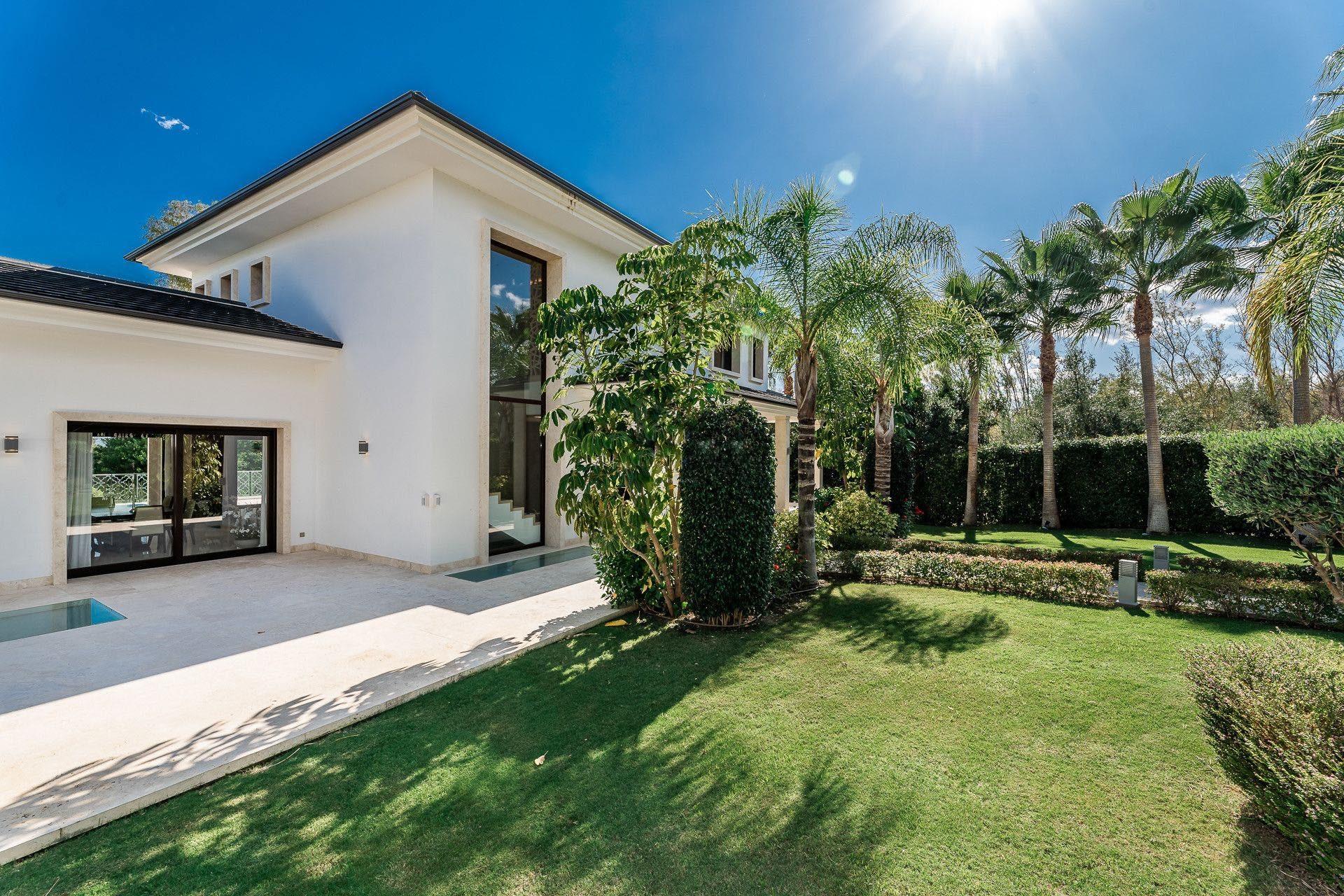 Villa for sale in Marbella - Golden Mile and Nagüeles 24