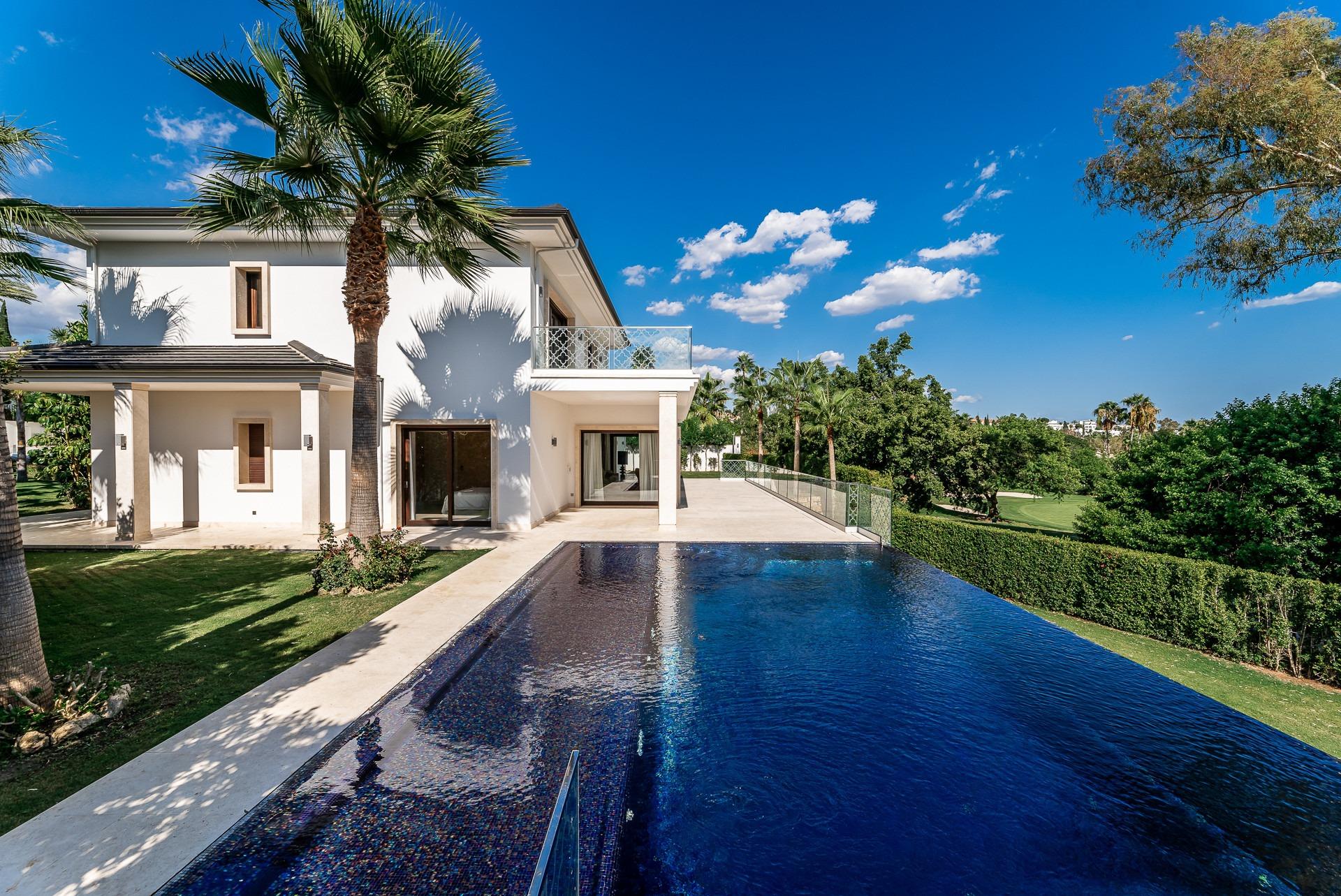 Villa for sale in Marbella - Golden Mile and Nagüeles 7