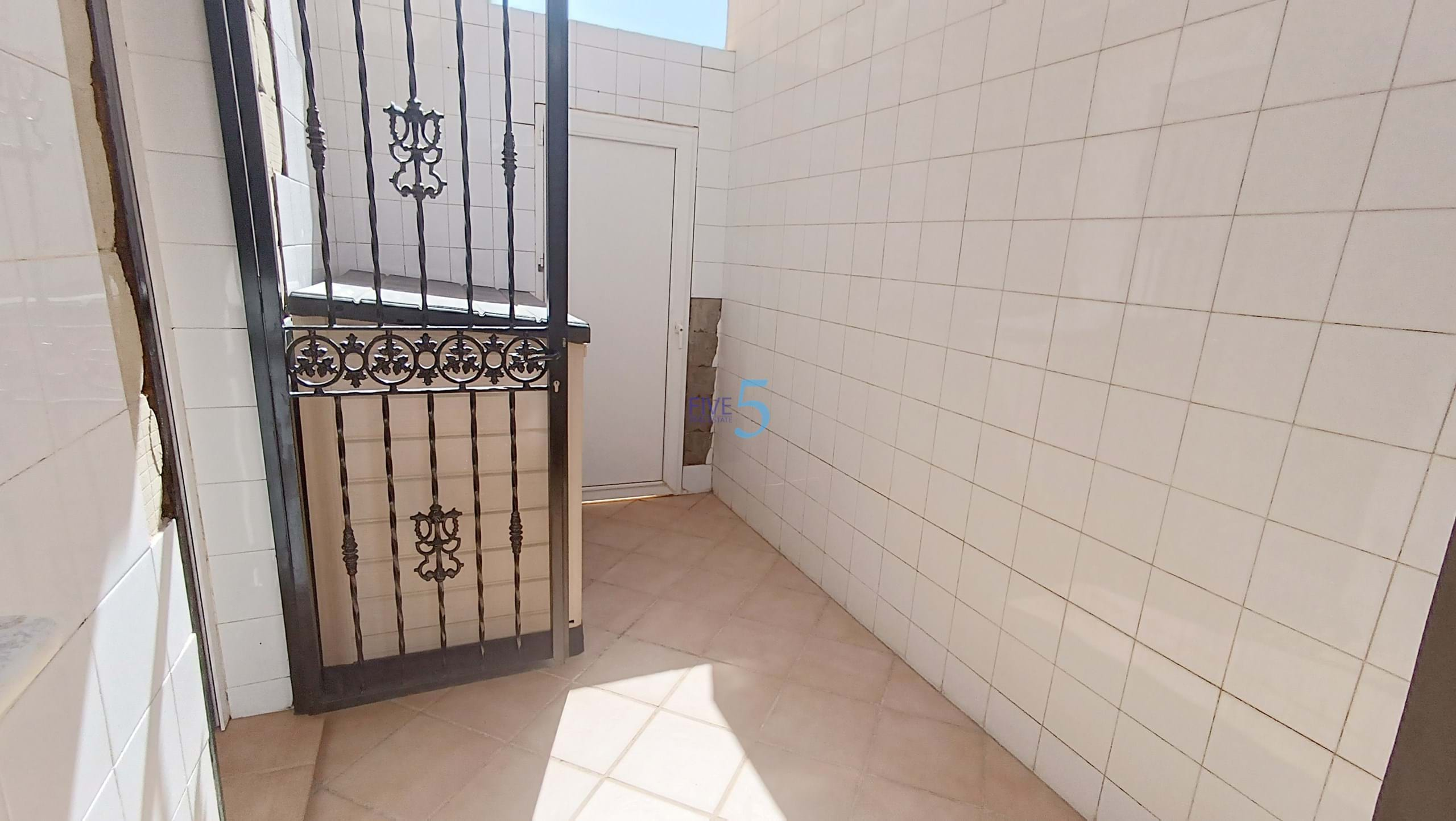 Townhouse for sale in Alicante 17