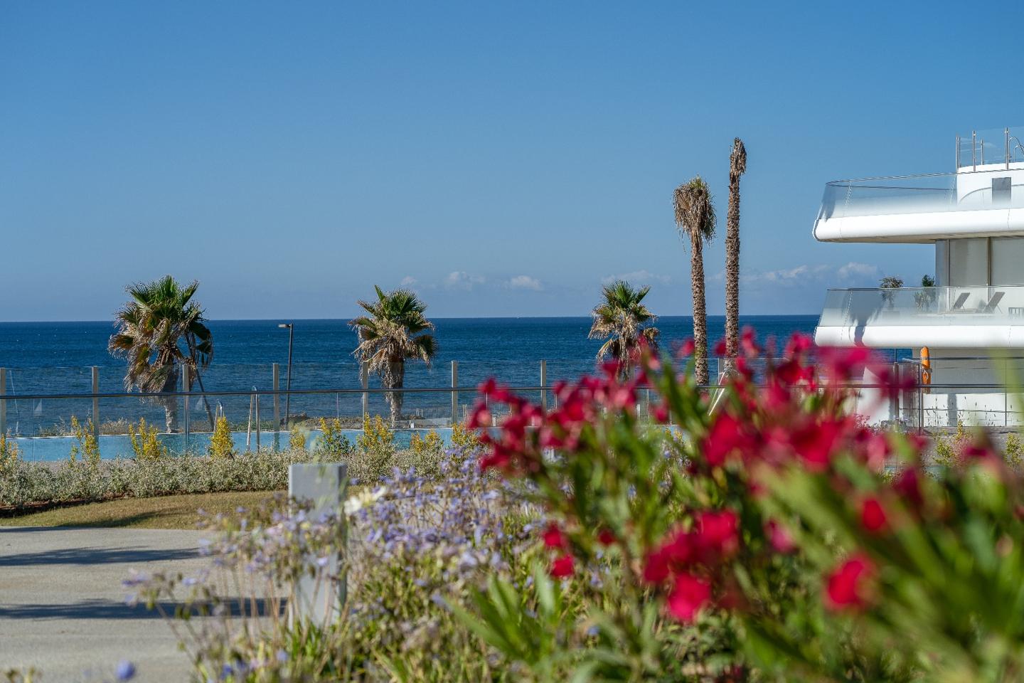 Penthouse for sale in Estepona 13