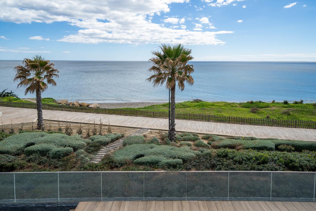 Penthouse te koop in Estepona 43