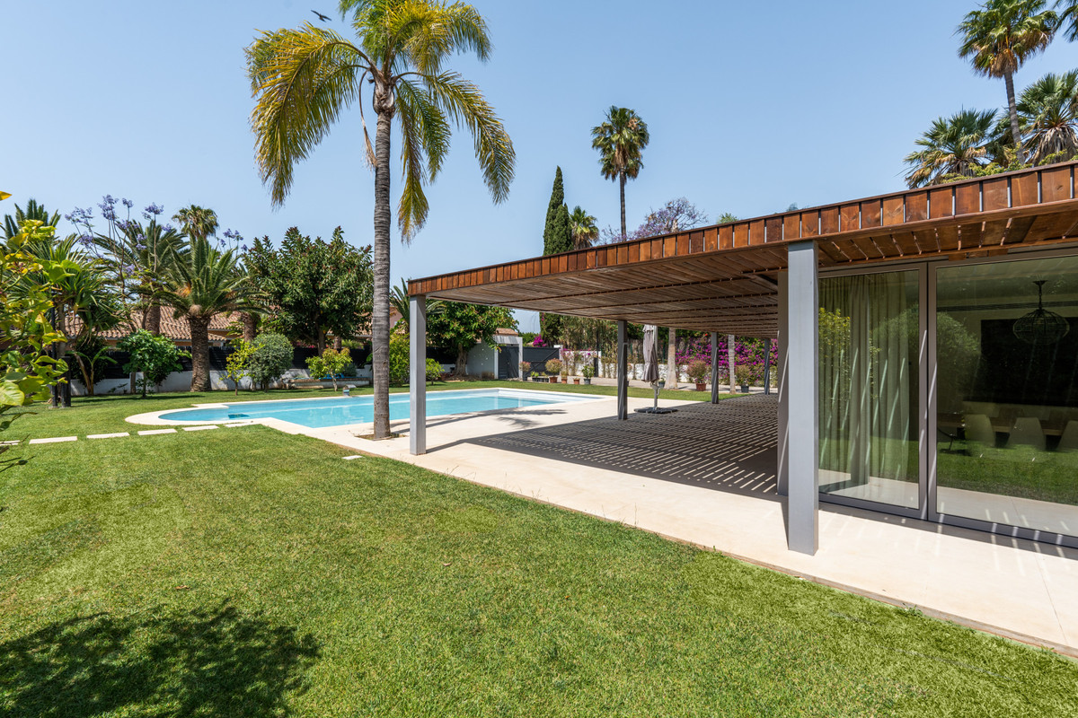 Villa for sale in Marbella - San Pedro and Guadalmina 30