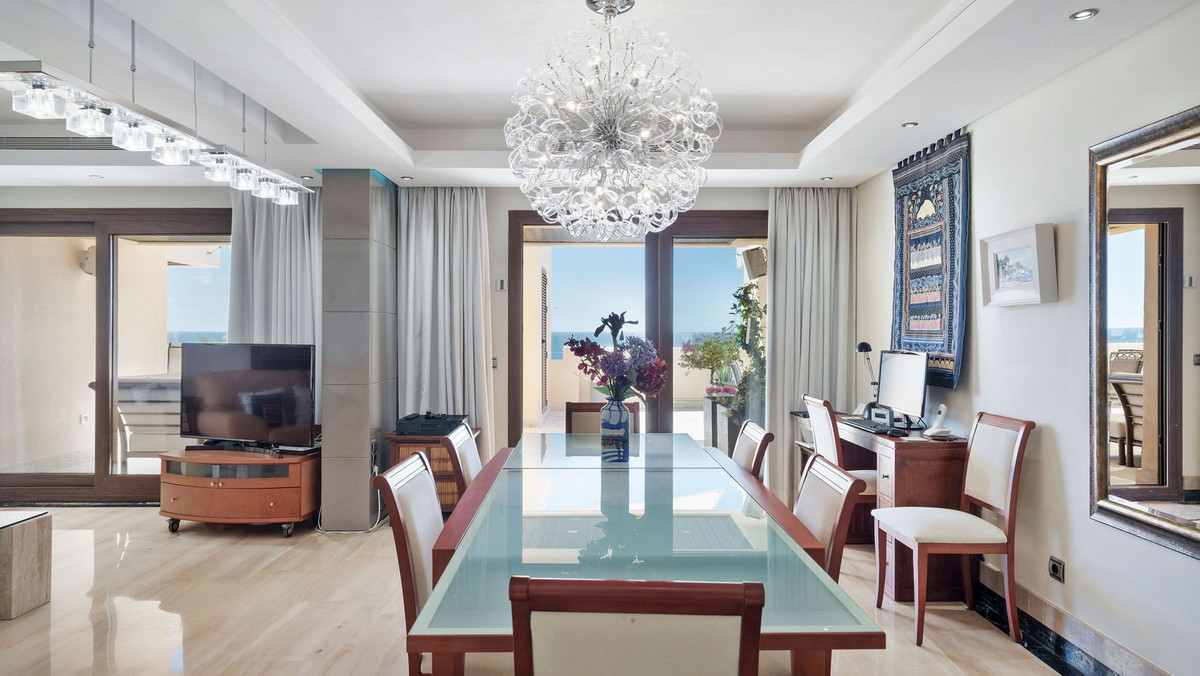 Apartment for sale in Estepona 10