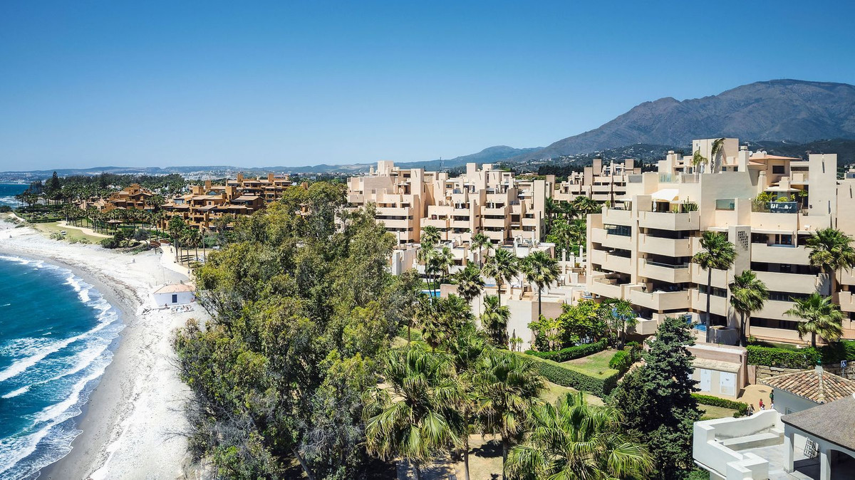 Apartment for sale in Estepona 32