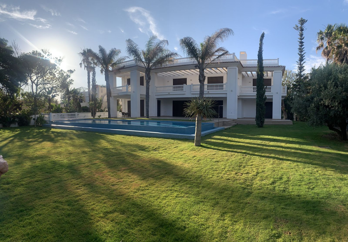 Villa te koop in Marbella - San Pedro and Guadalmina 13