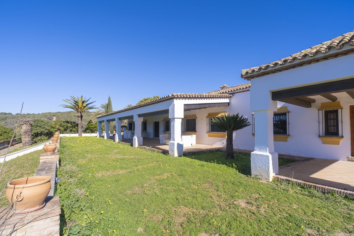 Maison de campagne à vendre à Estepona 22