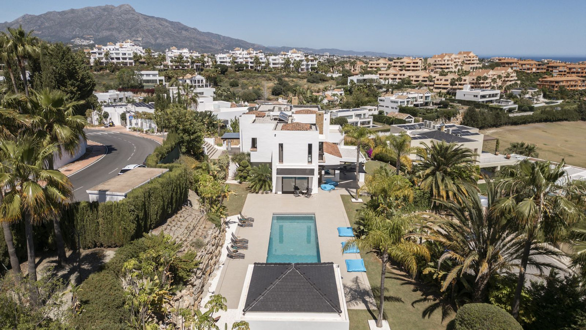 Villa te koop in Estepona 1