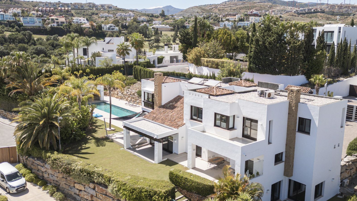 Villa te koop in Estepona 21