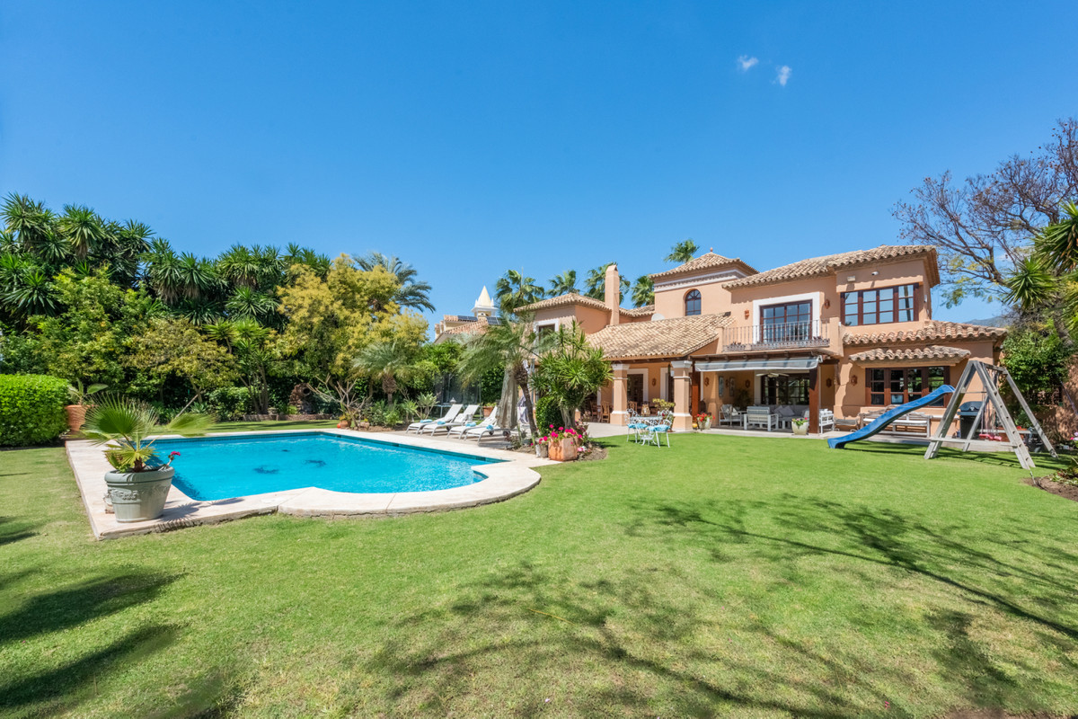 Villa à vendre à Marbella - Nueva Andalucía 15