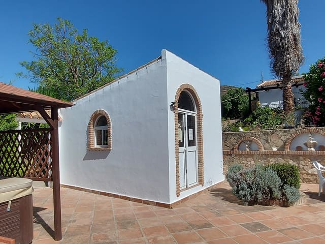 Countryhome te koop in Málaga 45