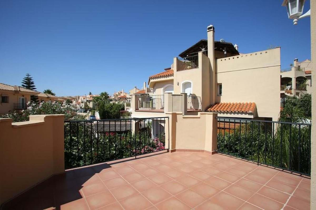 Villa à vendre à Mijas 10