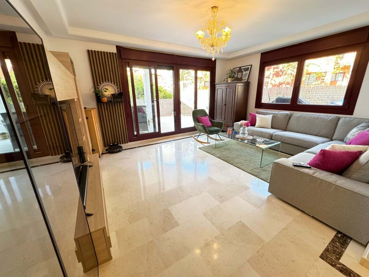 Appartement te koop in Estepona 6