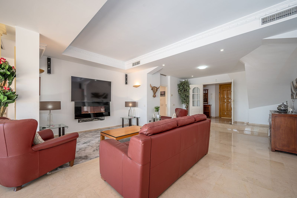 Villa for sale in Mijas 8