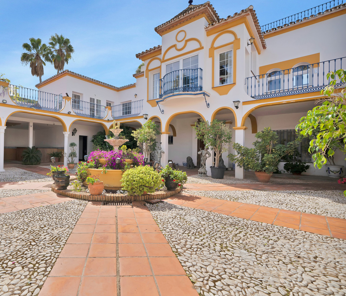 Landhaus zum Verkauf in Mijas 2