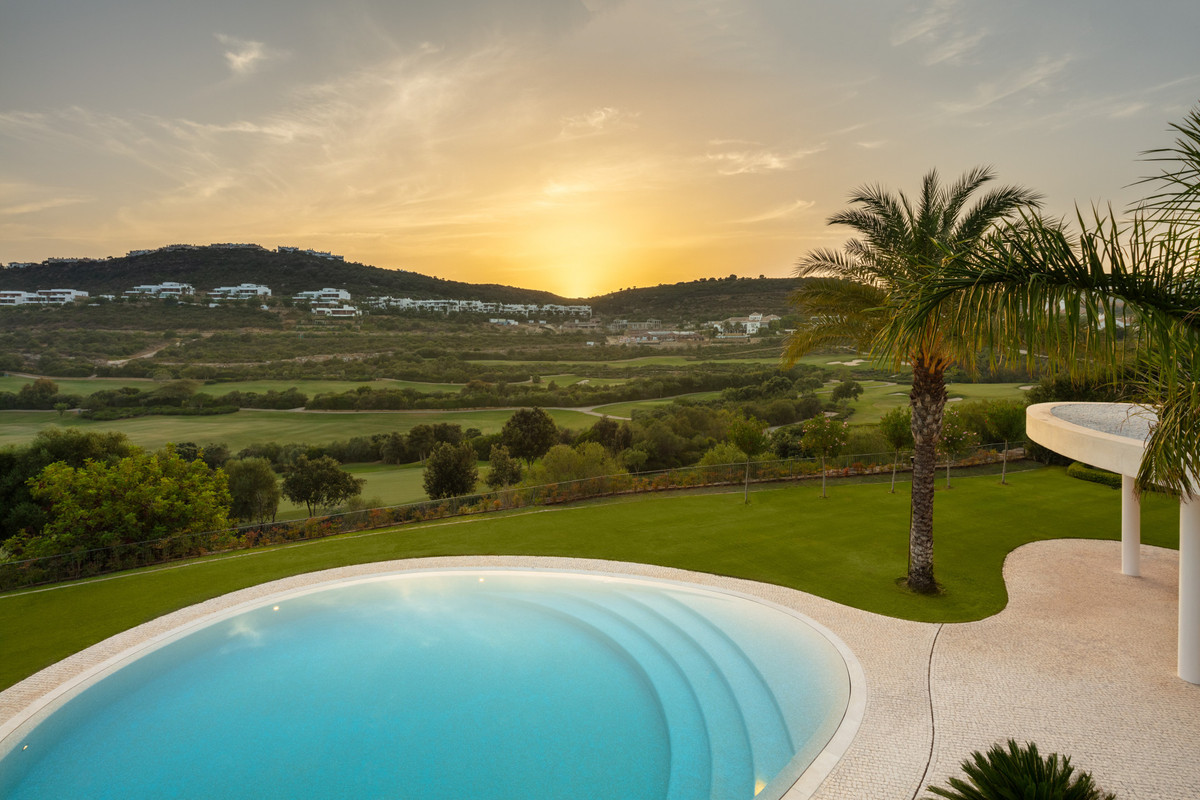 Villa te koop in Casares 18