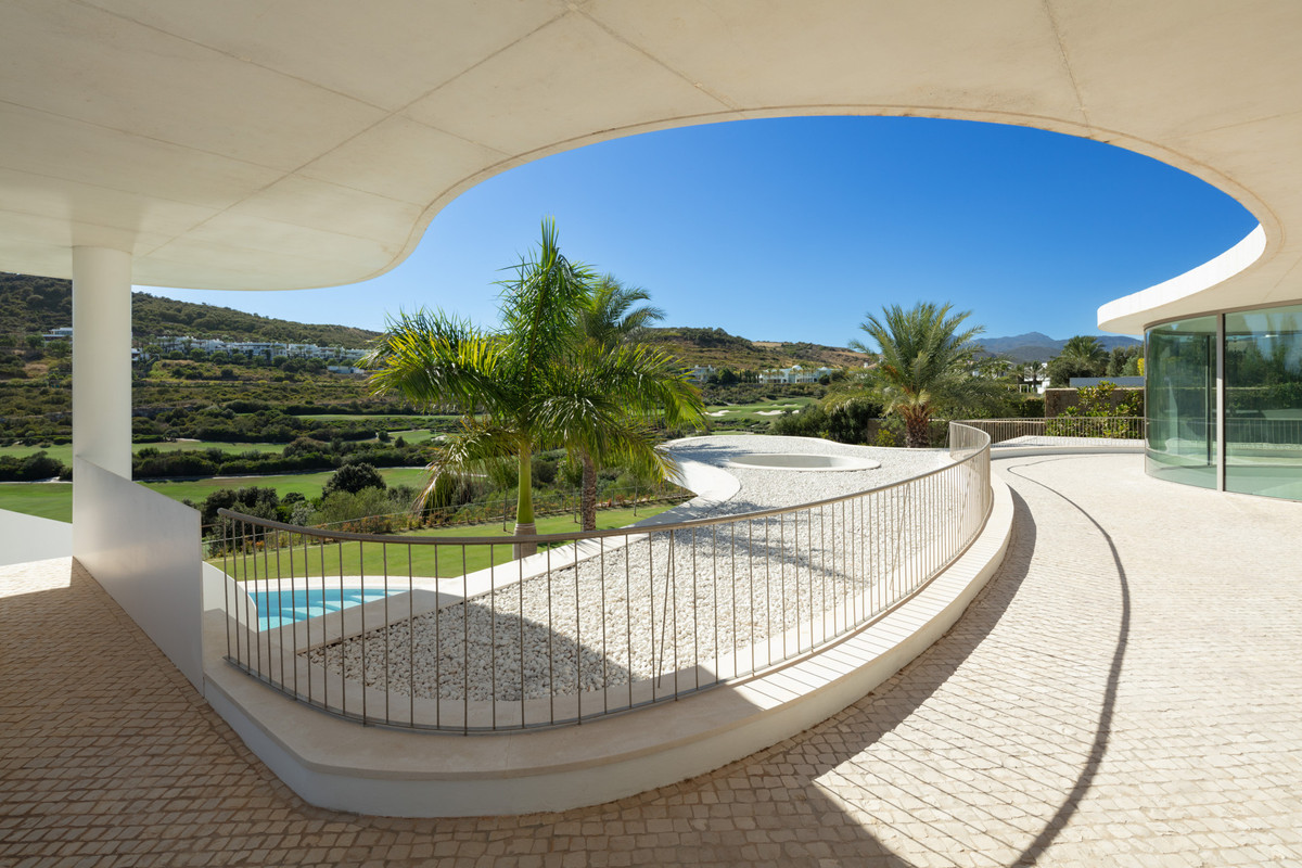 Haus zum Verkauf in Casares 7