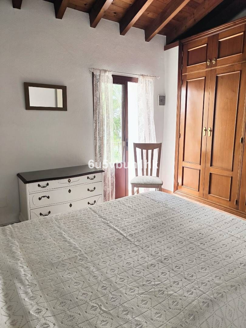 Adosada en venta en Málaga 11