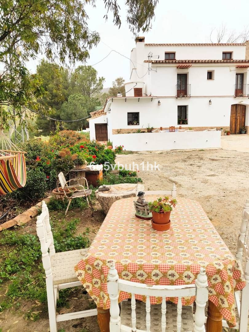 Townhouse for sale in Málaga 33