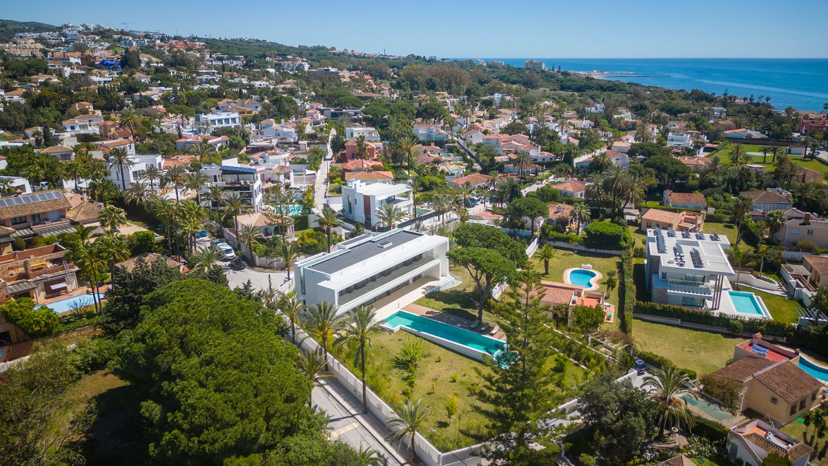 Chalé en venta en Marbella - East 22