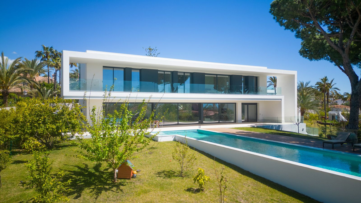 Chalé en venta en Marbella - East 3