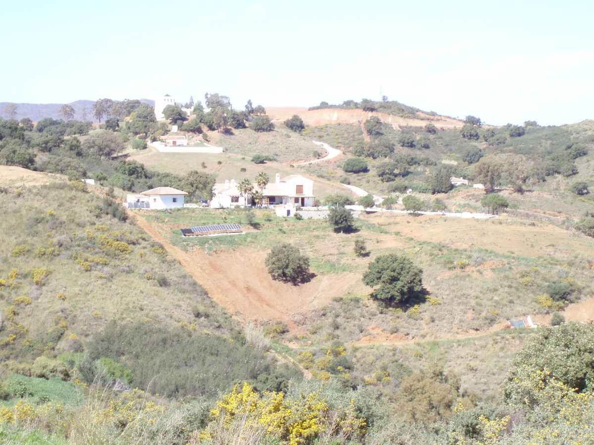 Plot en venta en Mijas 9