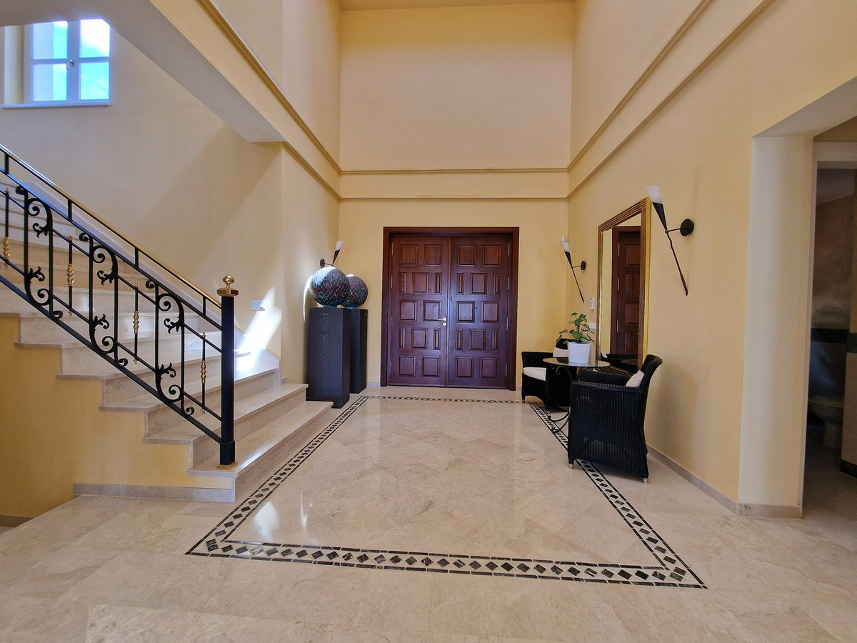 Villa for sale in Fuengirola 6