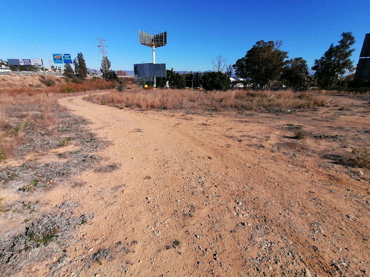 Działka na sprzedaż w Torremolinos 6