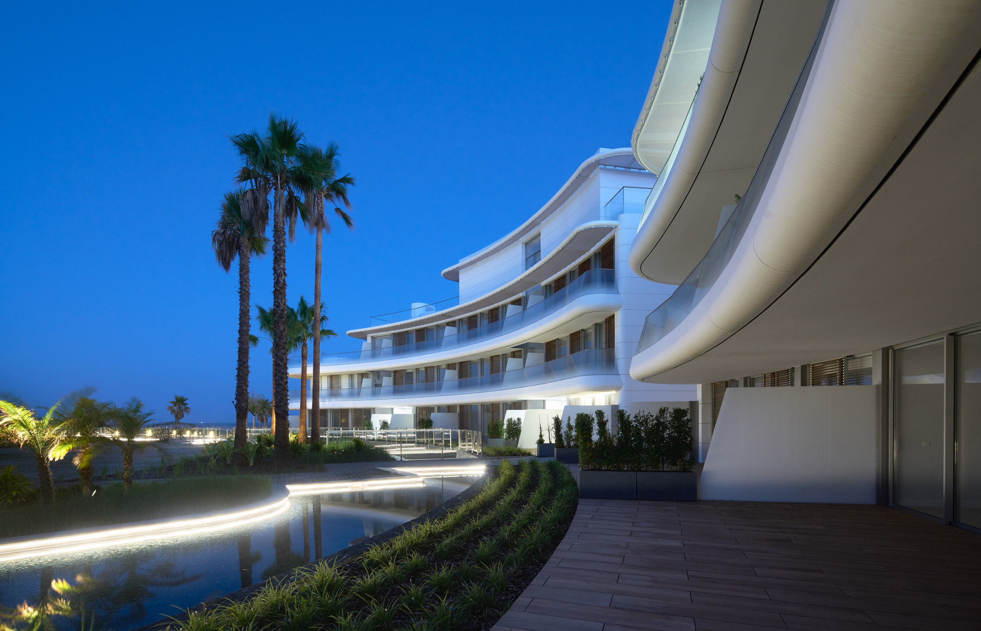 Penthouse te koop in Estepona 16