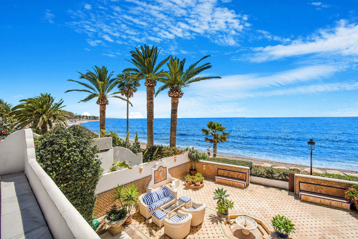 Villa for sale in Marbella - Golden Mile and Nagüeles 25