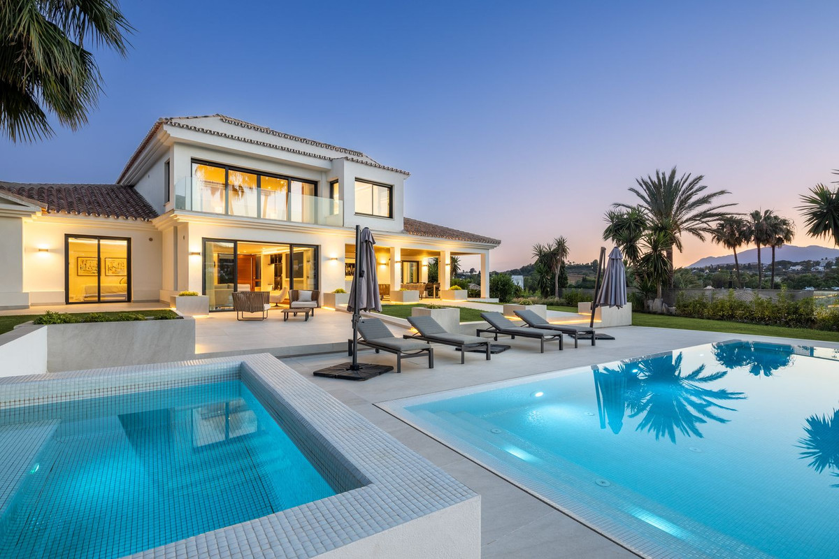 Villa te koop in Marbella - Nueva Andalucía 21