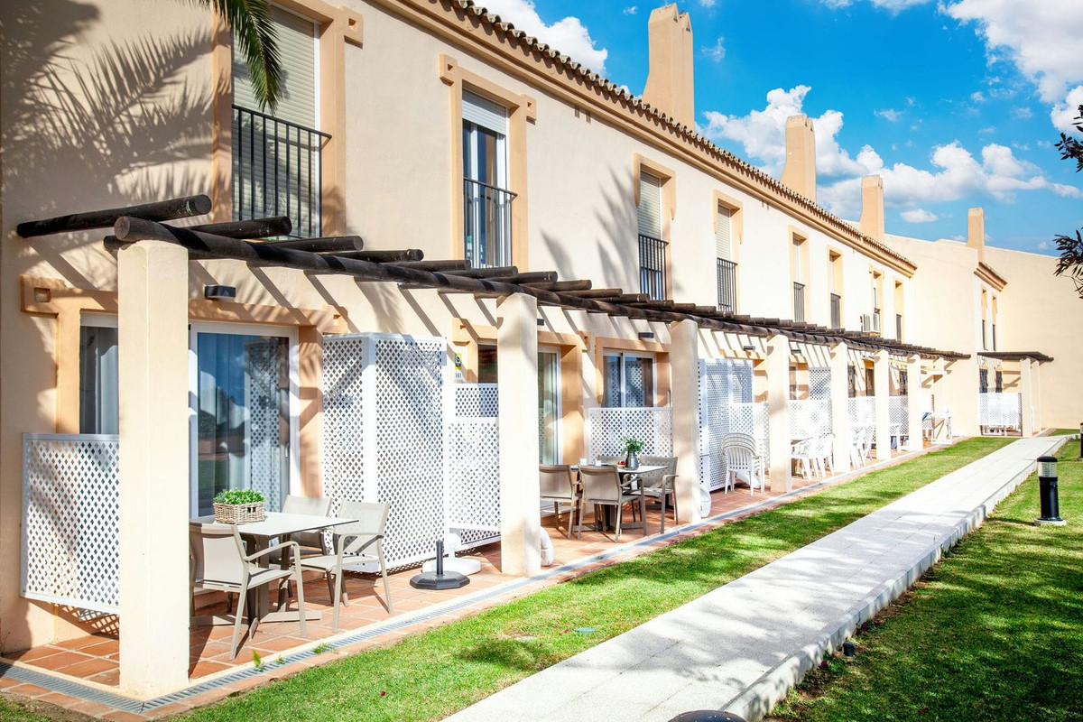 Townhouse te koop in Fuengirola 2