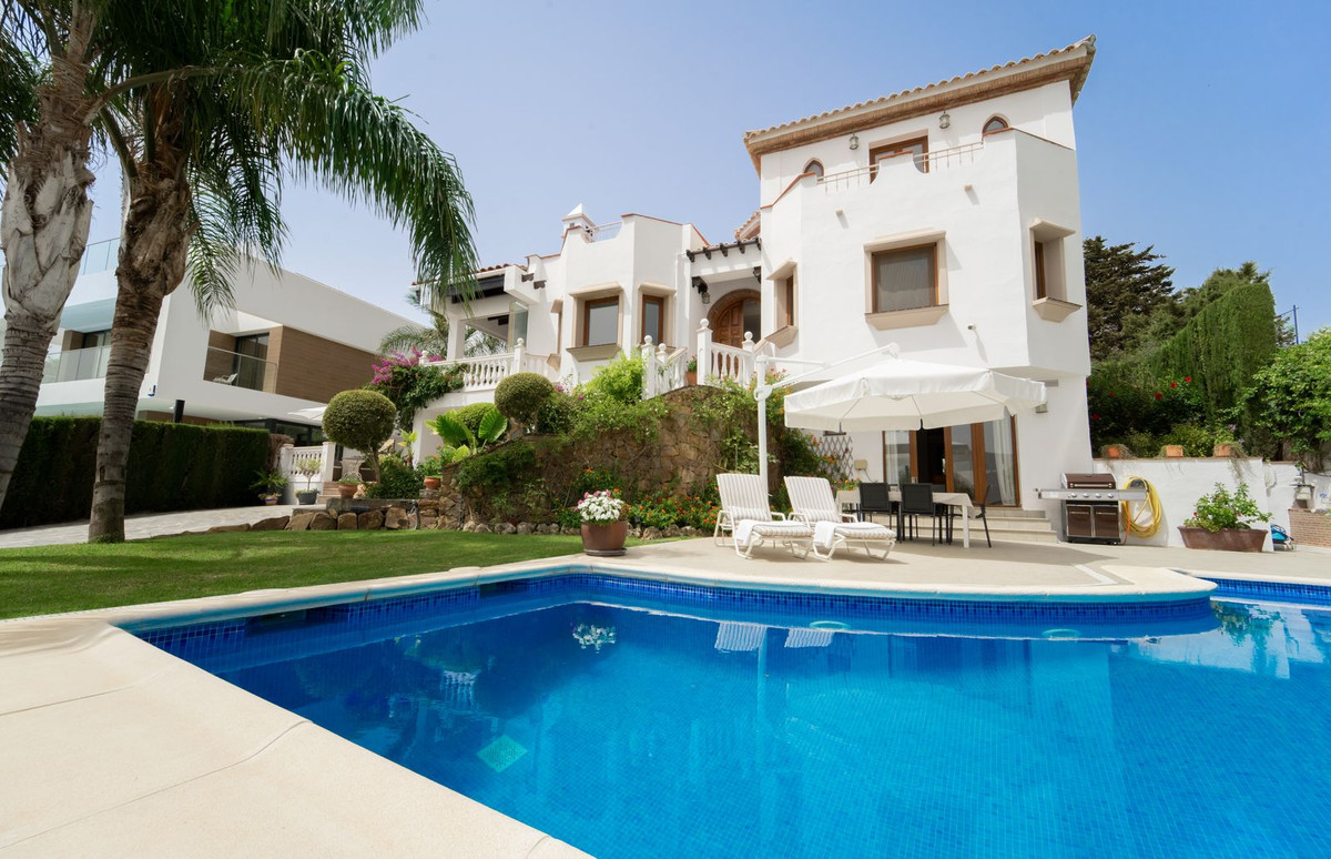 Property Image 624325-estepona-pueblo-villa-4-3