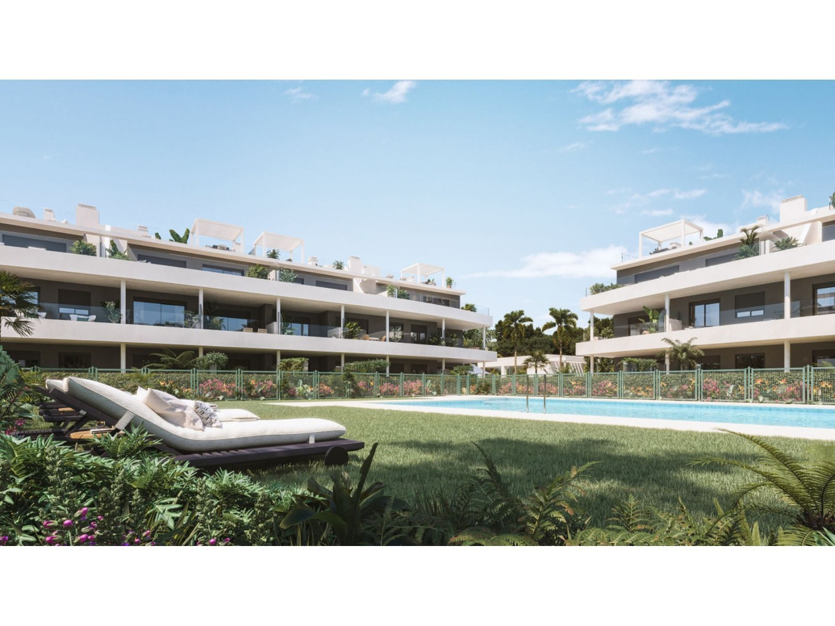 Apartment for sale in Estepona 2