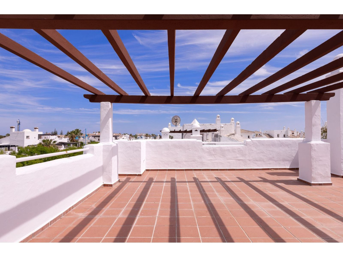 Property Image 624390-estepona-pueblo-apartment-4-4