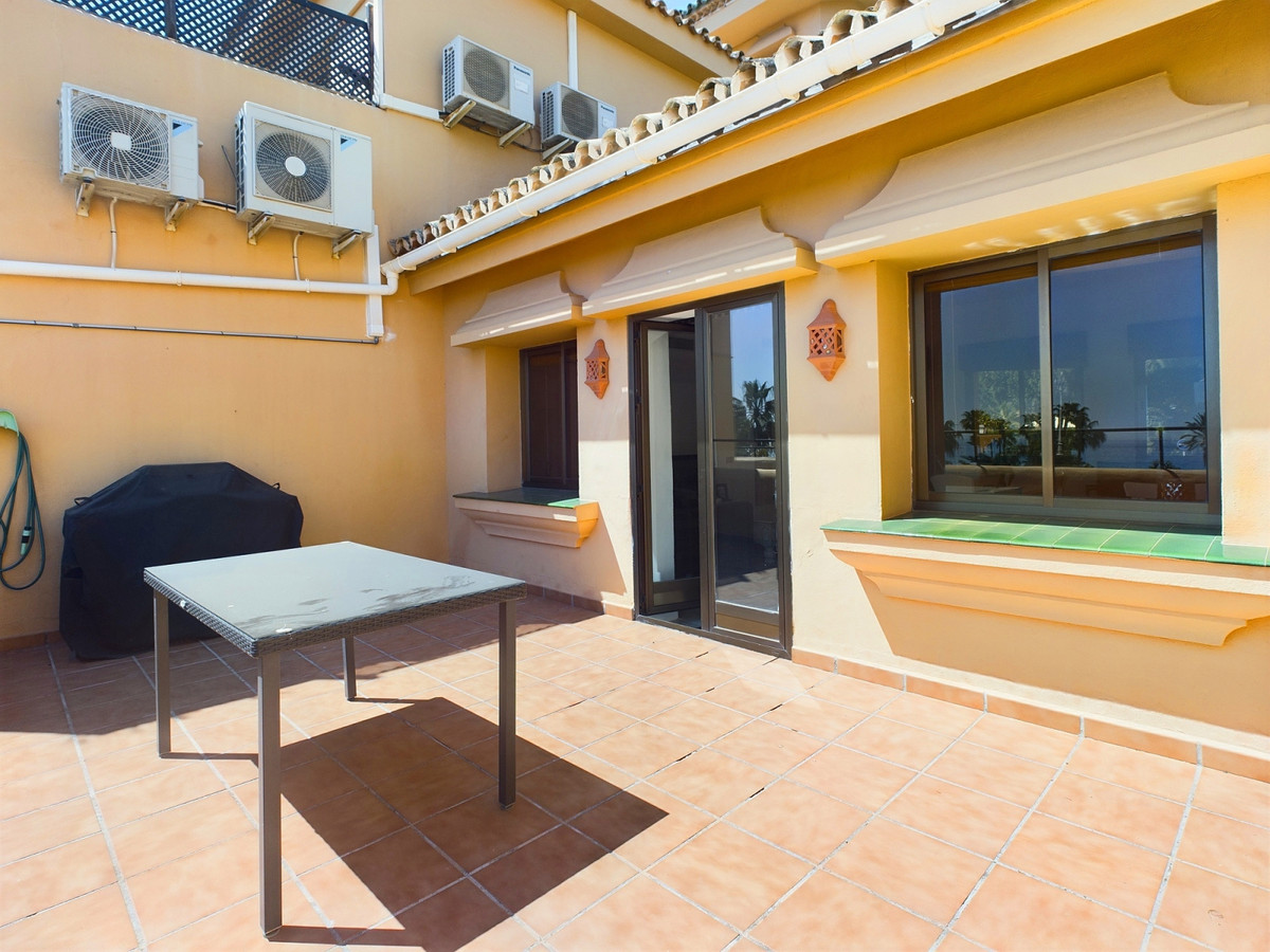 Appartement te koop in Estepona 13