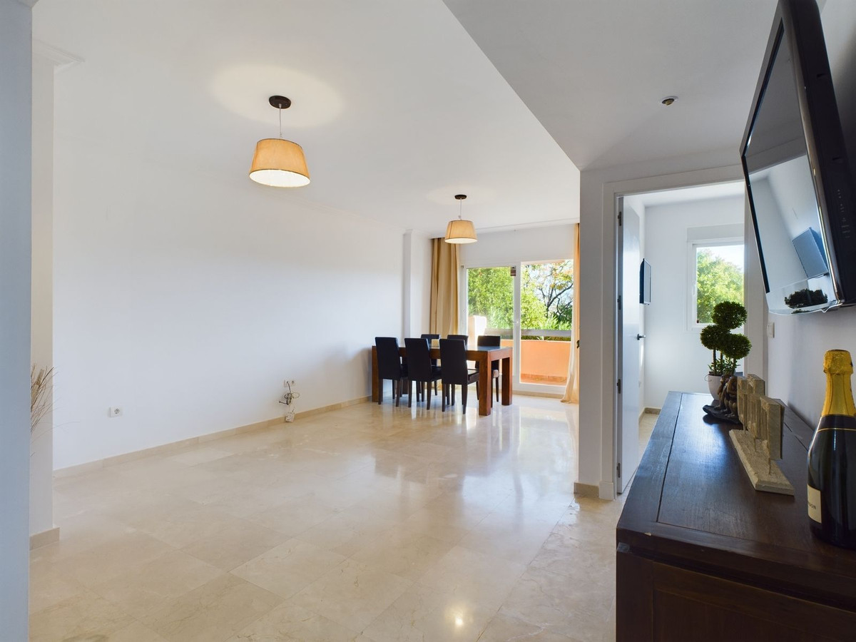 Apartment for sale in Casares 4