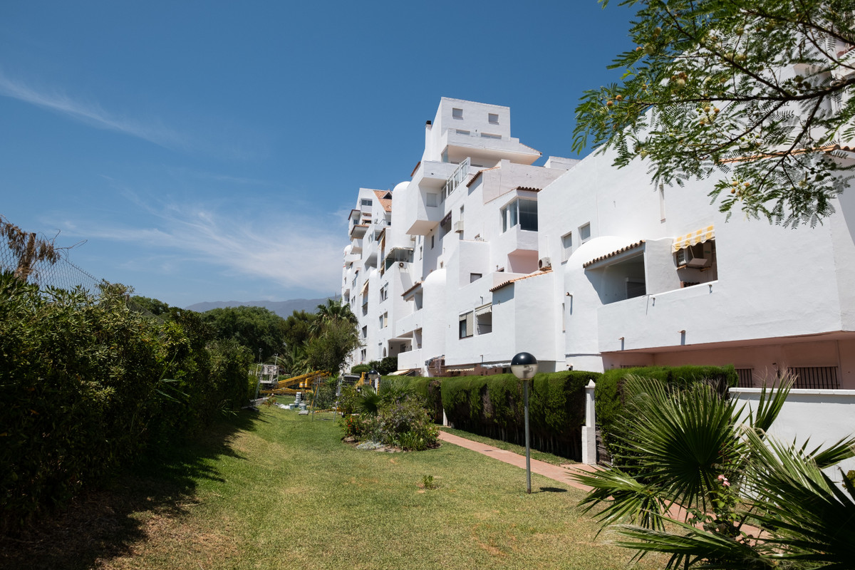 Appartement te koop in Estepona 14