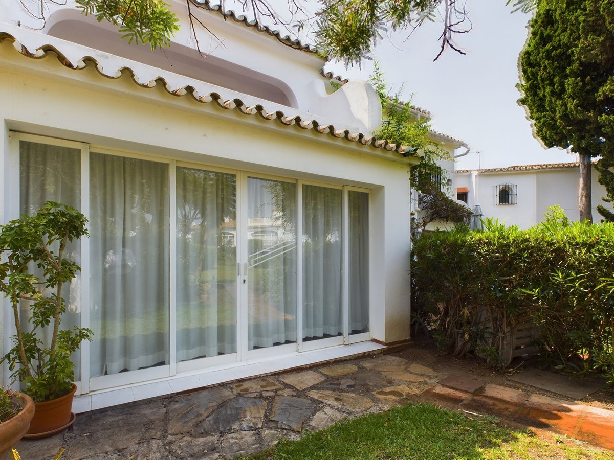 Maison de ville à vendre à Estepona 17