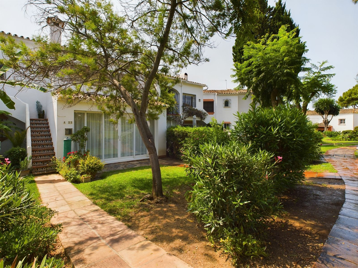 Maison de ville à vendre à Estepona 6