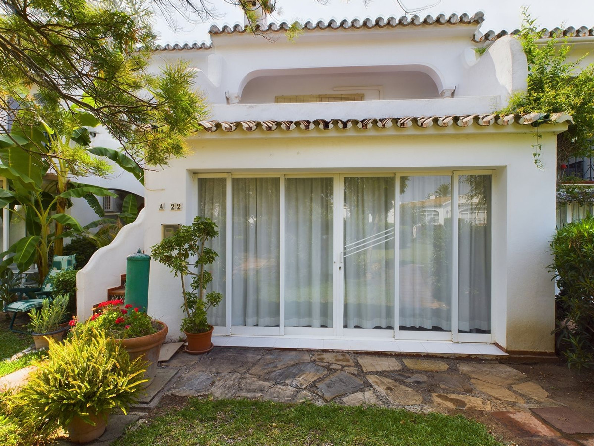 Maison de ville à vendre à Estepona 7