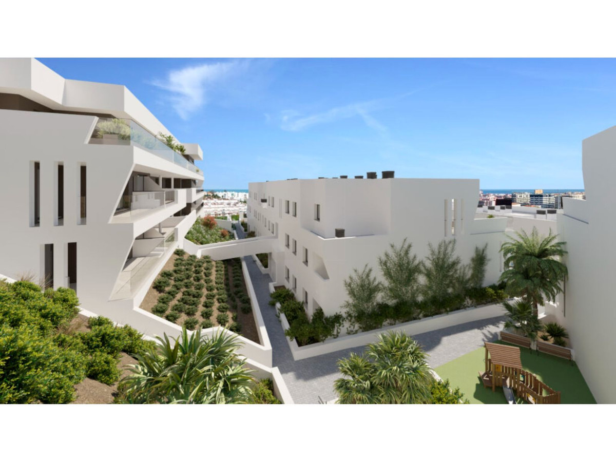 Apartamento en venta en Estepona 10