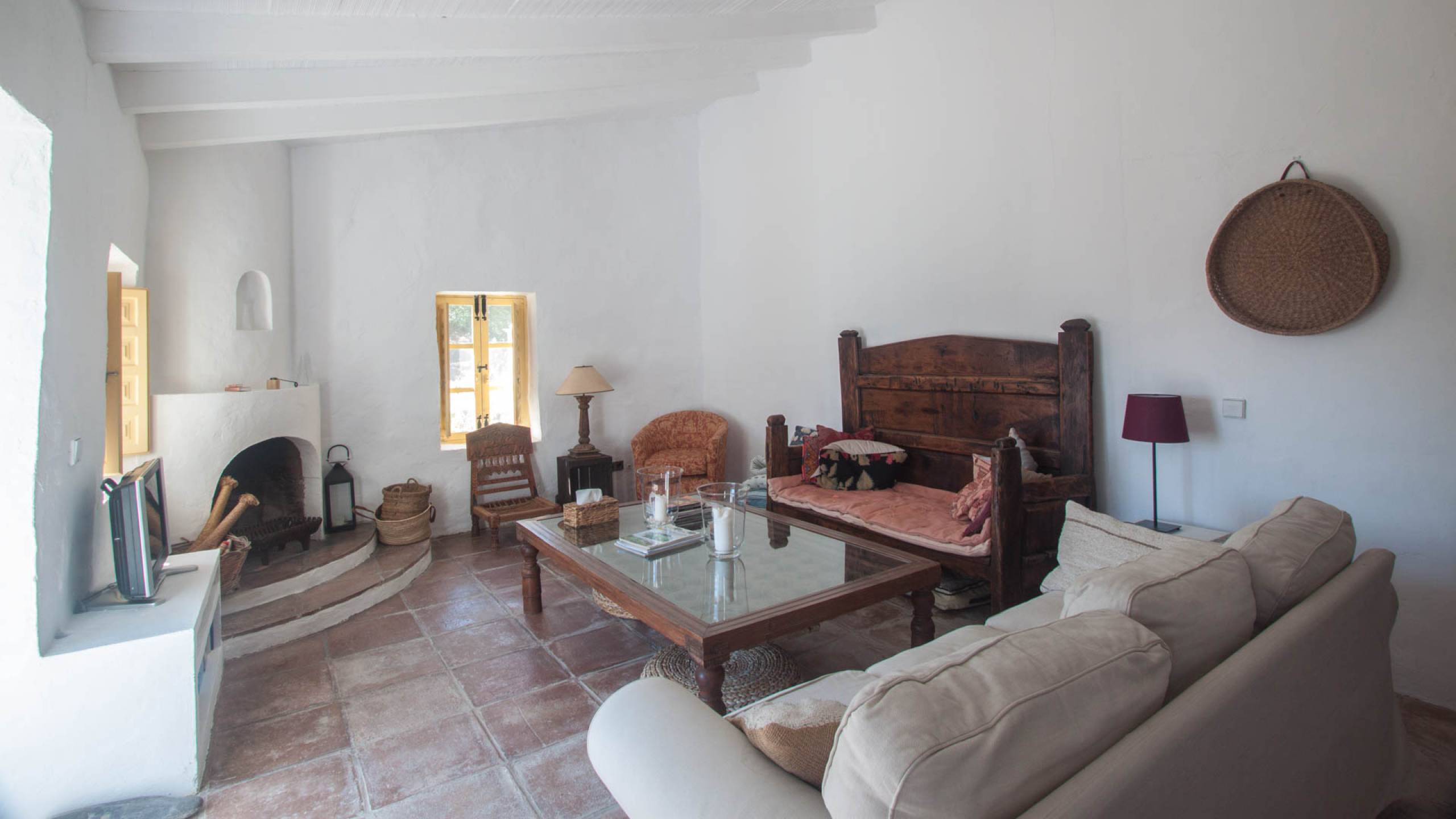 Countryhome te koop in Casares 14