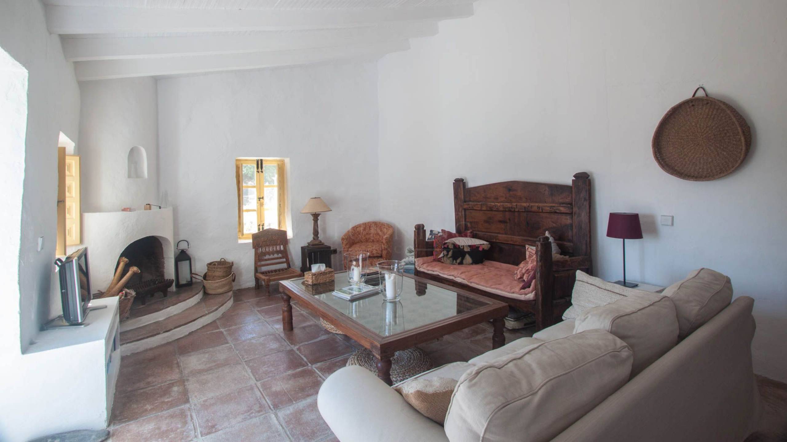 Countryhome te koop in Casares 19