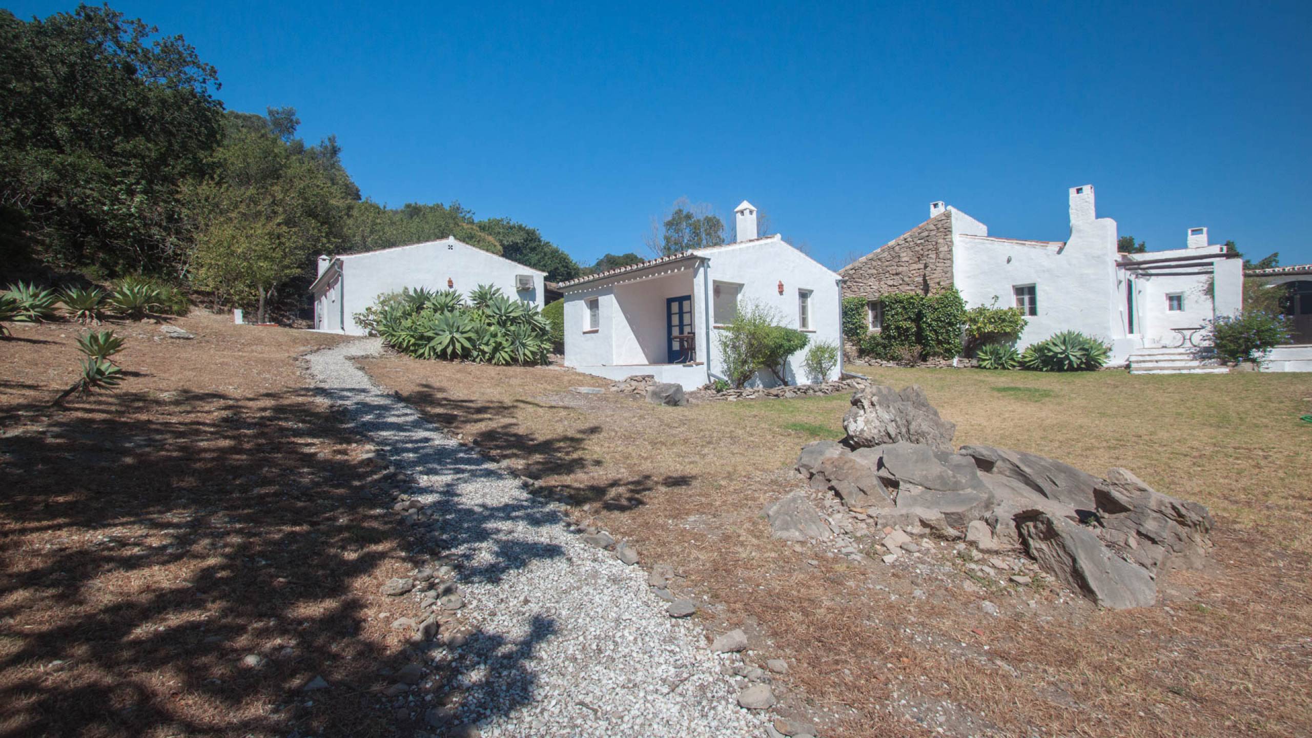 Countryhome te koop in Casares 25