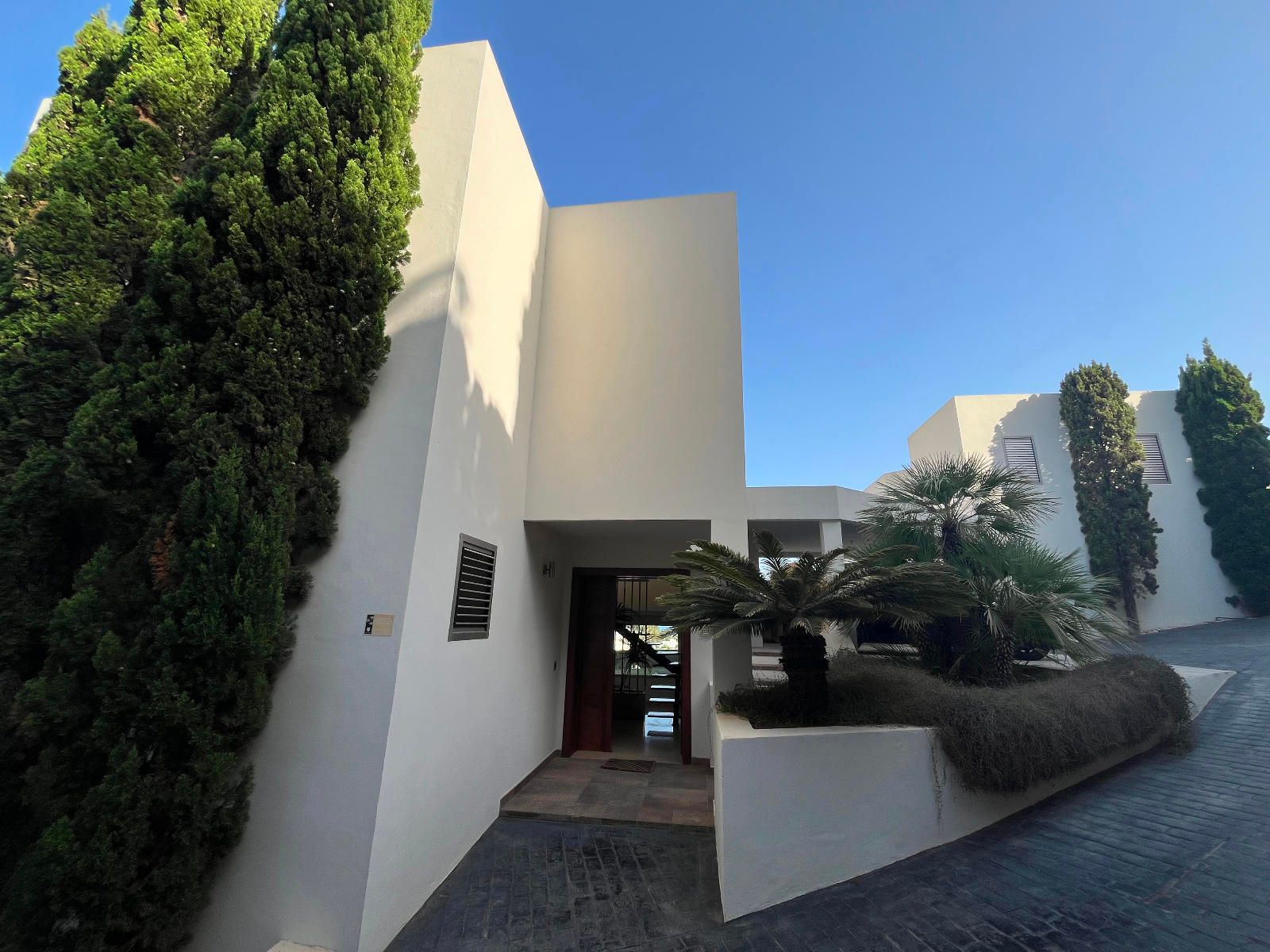 Villa te koop in Ibiza 2