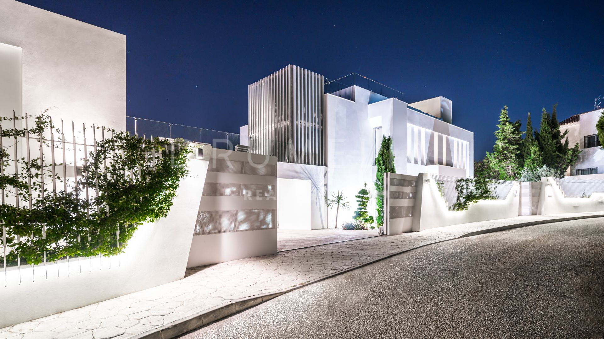 Haus zum Verkauf in Marbella - Nueva Andalucía 23