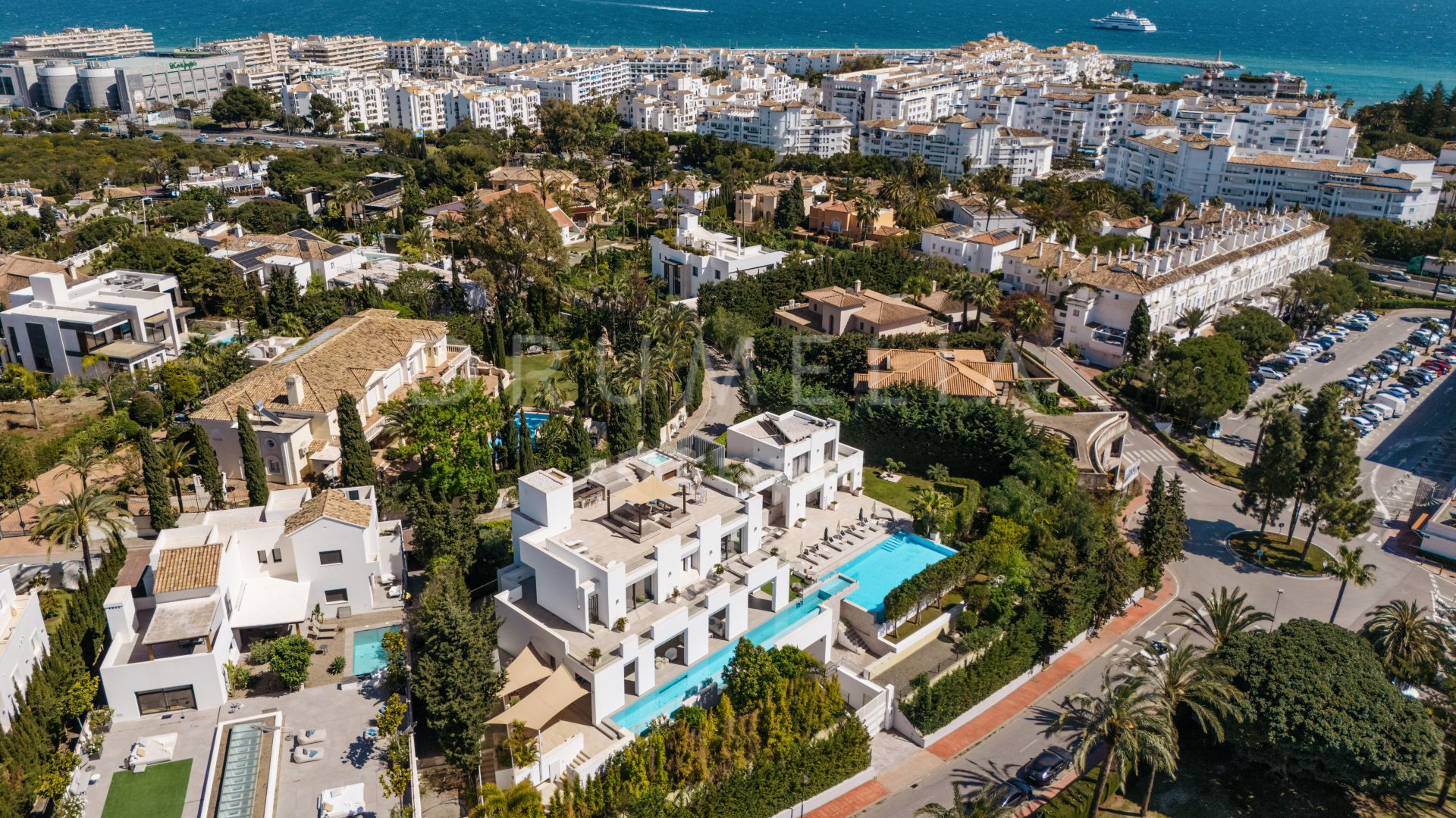 Haus zum Verkauf in Marbella - Nueva Andalucía 37