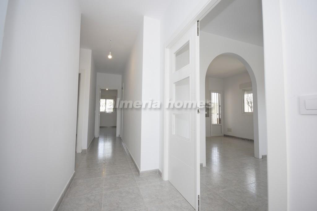 Villa for sale in Almería and surroundings 11