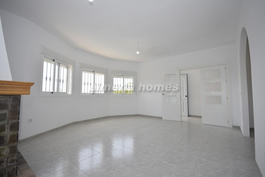 Villa for sale in Almería and surroundings 13