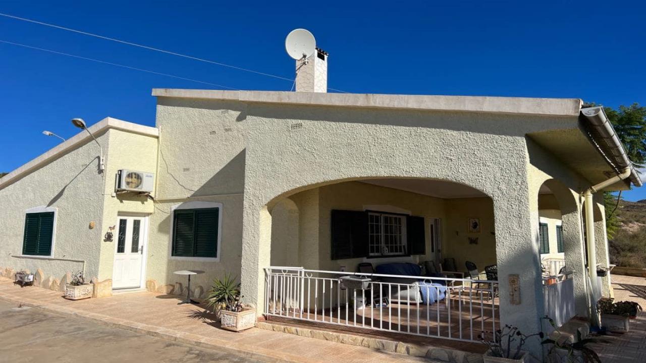 Villa te koop in Alicante 20